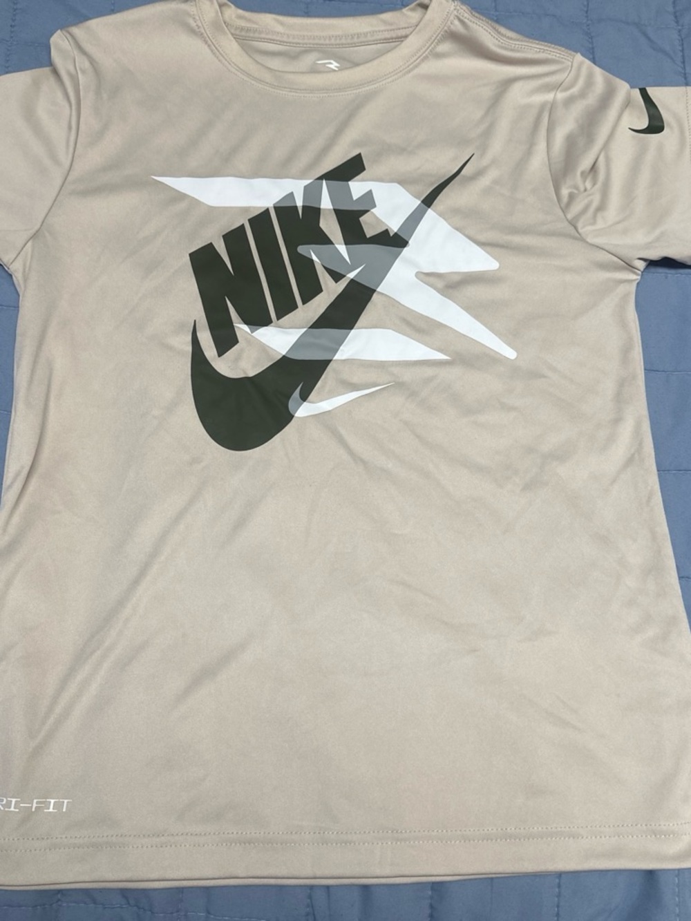 Nike Men’s Light Tan Short Sleeve Logo Tee with Olive & White Graphics